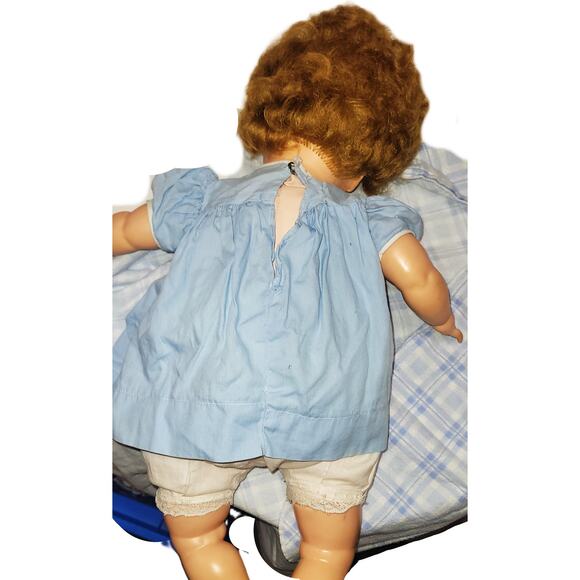 20" Vintage "Cuddles Up" Drink, Wet, Cry~Oil Cloth & Vinyl Baby W/Bear, Blanket - Picture 3 of 12